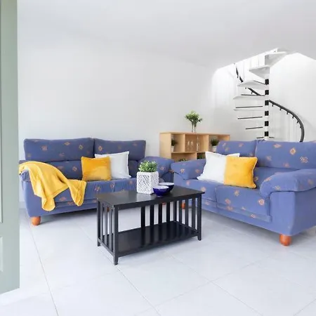La Terraza Tatil Evi Riumar